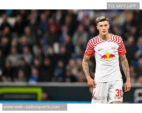 足球全能射手的传奇之路:从青涩少年到世界顶级前锋的成长故事 足球全能射手的传奇之路:从青涩少年到世界顶级前锋的成长故事